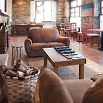 Restaurante Cabo Vidio Ξενοδοχείο *