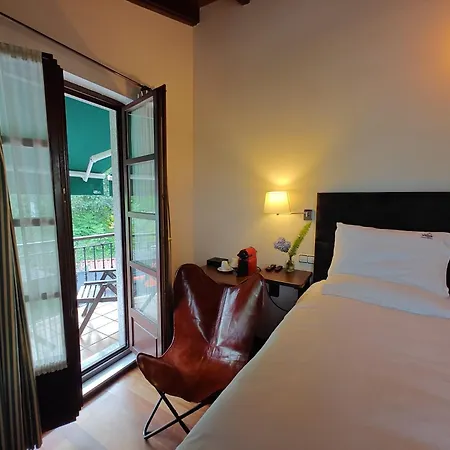 Hotel Restaurante Cabo Vidio *